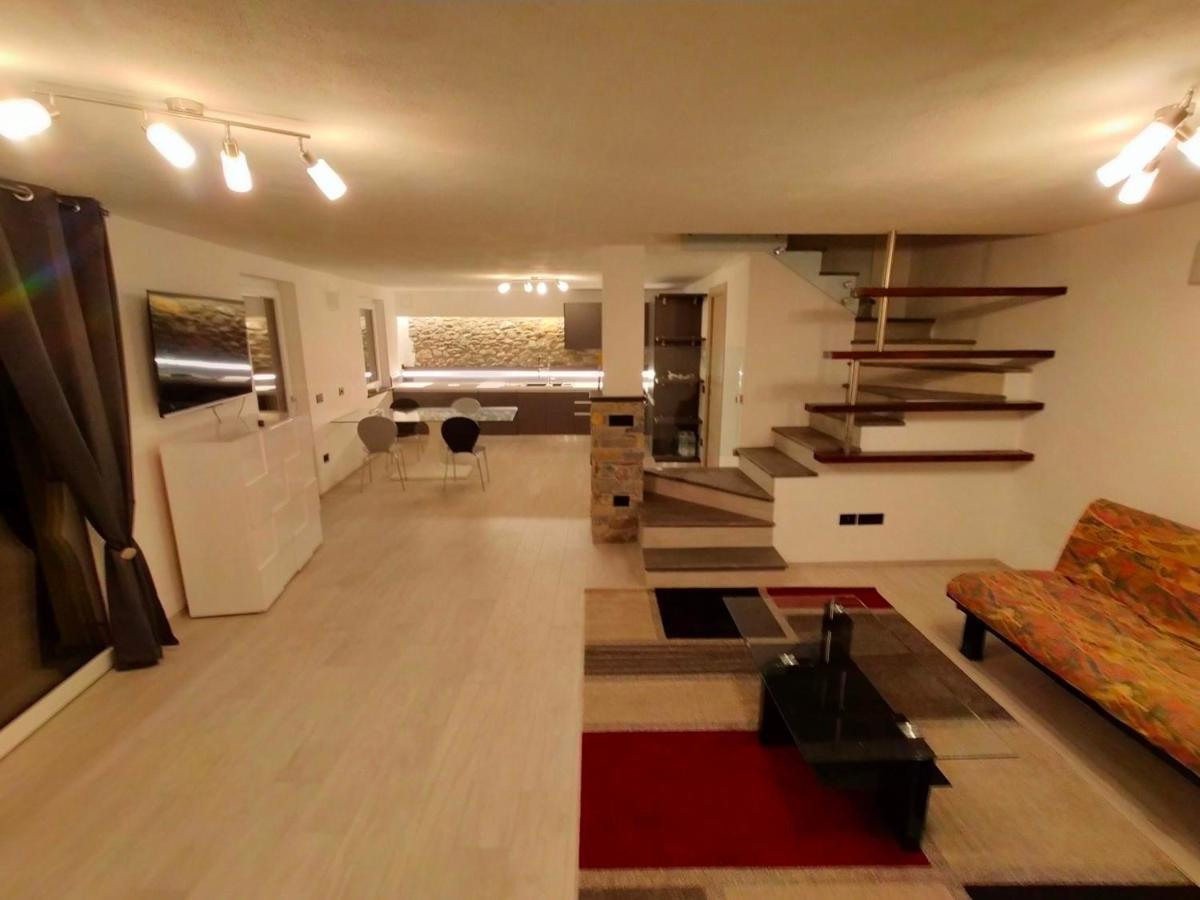 Appartamento La Vista Aosta Buitenkant foto